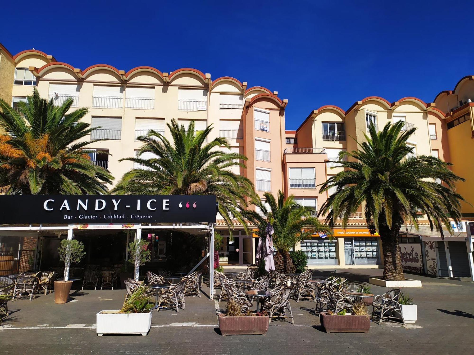 Cote Port Apartment Gruissan Bagian luar foto